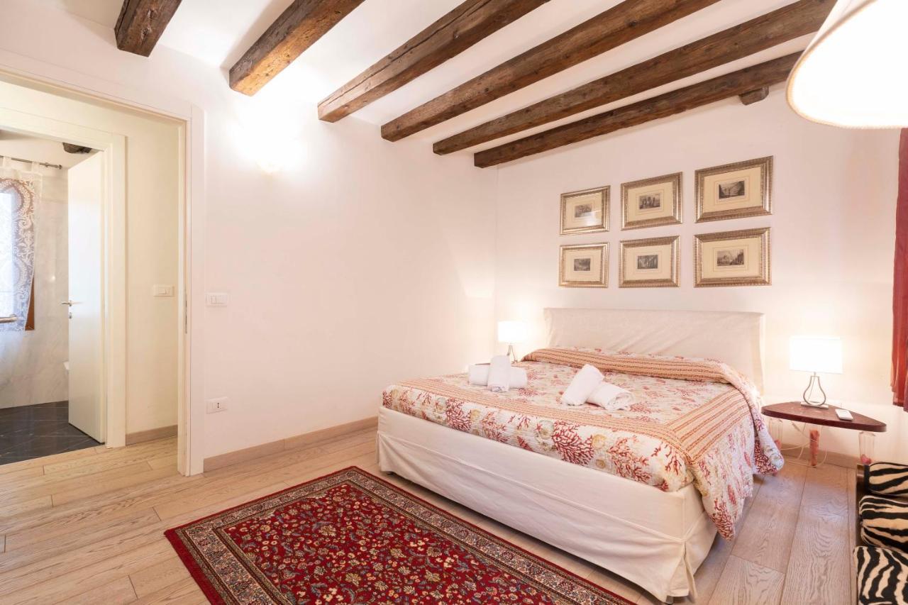 Apartment San Marco New Romantic Venice