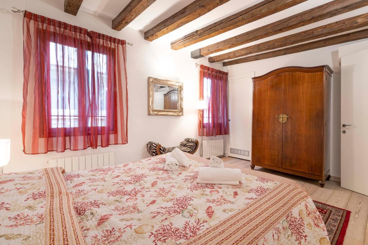 San Marco New Romantic Apartment *